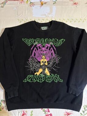 Black Graphic Crewneck Sweatshirt